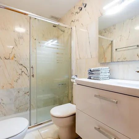 Anele Costa Adeje (Tenerife)